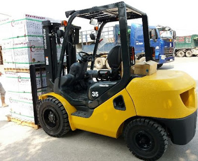 xe nâng komatsu 3.5t 0909648178