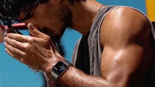 هل يمكن الاستحمام أثناء ارتداء ساعة ابل وتش Apple Watch