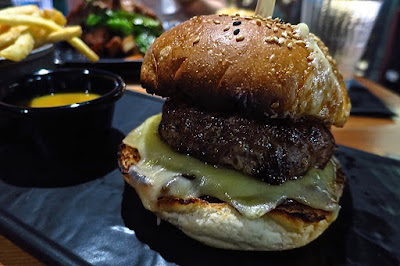 Pura Brasa, josper hamburger