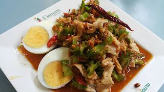  ยำถั่วพลู, ยําถั่วพลู pantip, ยําถั่วพลูสูตรโบราณ, ยําถั่วพลูมะพร้าวคั่ว, ยําถั่วพลู ไม่ใส่กะทิ, ยําถั่วพลูปลาทู, เมนูถั่วพลู, ยําถั่วพลู ครัวคุณต๋อย, ยําถั่วพลู ครัวบ้านพิม