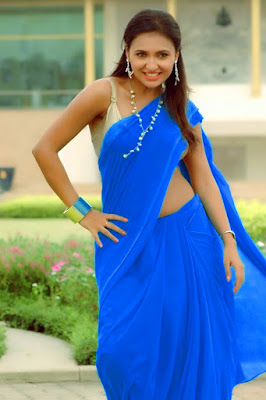 SARAYU HOT NAVEL PHOTOS