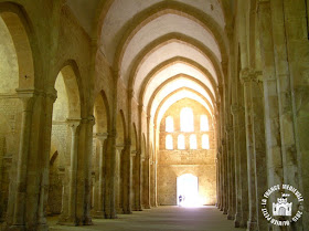 MONTBARD (21) - Abbaye de Fontenay : l'abbatiale