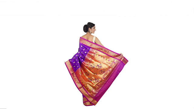 kain sari India