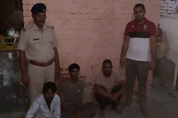 faridabad-thana-sector-7-arrested-sattebaj-sandeep-rahul-viky