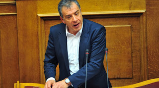 http://www.protothema.gr/politics/article/556159/theodorakis-na-pei-i-kuvernisi-poios-itan-o-arhimandritis/