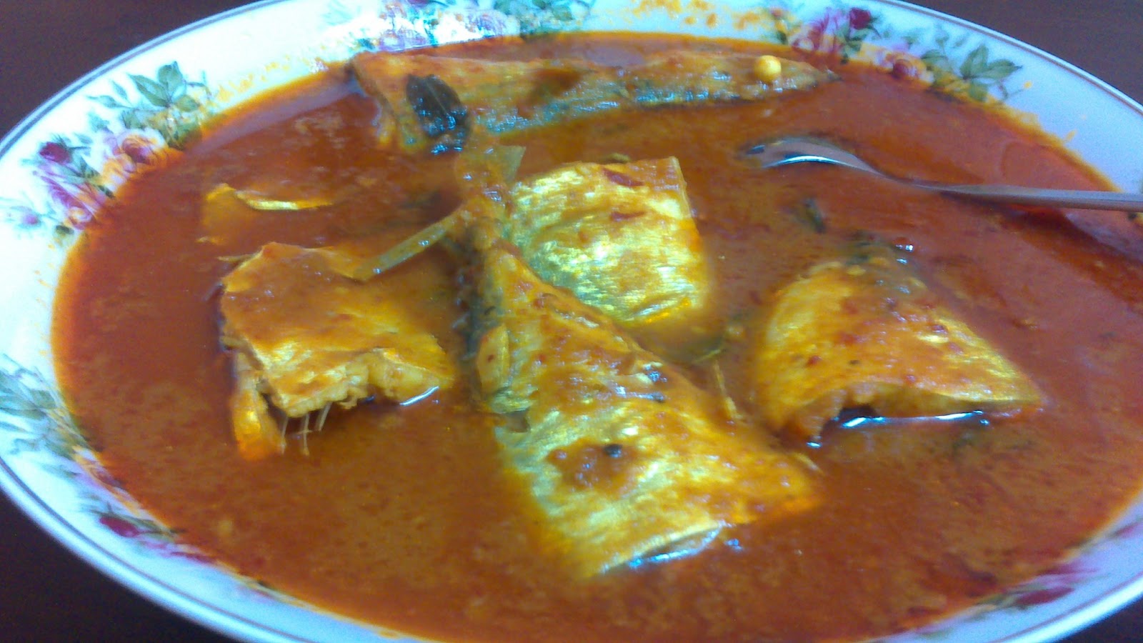 SEnGaLiCiOuS] :.: resepi : ikan masak asam pedas