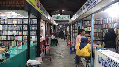 Pasar Buku Palasari, Surganya Pecinta Buku
