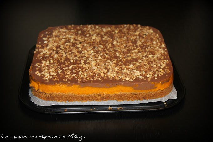 Tarta fría de zanahoria,coco y chocolate