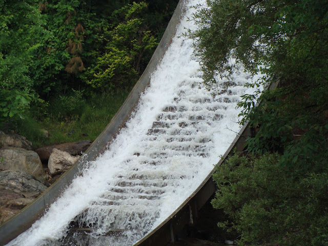 Shipwreck Falls Drop Six Flags New England