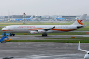 FGLZG Airbus A340312 Surinam Airways (PY/SLM) (AMS 16 November 2009) (glzg )