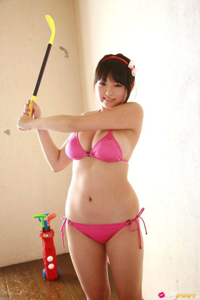 ai shinozaki sexy bikini pics 03