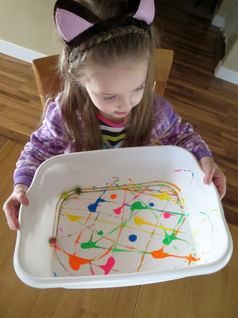 Painting with your little kids doesn't have to be messy and can be a lot of fun!