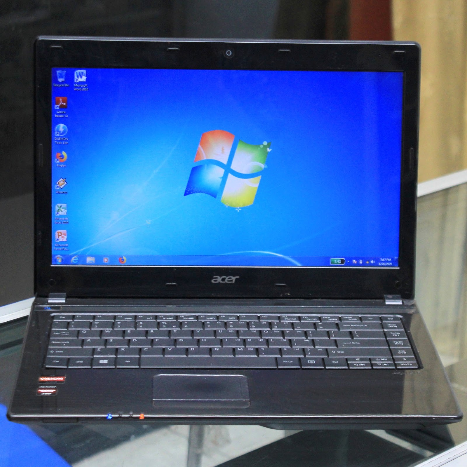 Jual Laptop Acer Aspire E1-451G ( Double VGA ) | Jual Beli Laptop Bekas
