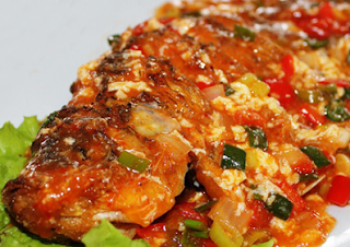 resep-dan-cara-membuat-bumbu-ikan-gurame-saus-tiram-enak-lezat