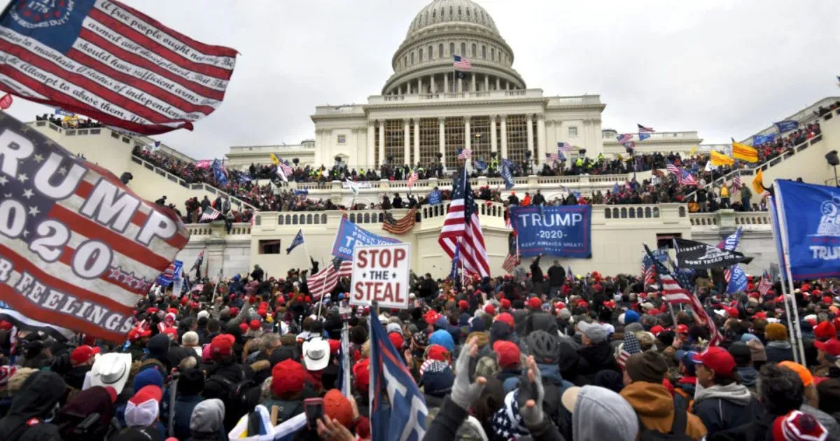 HUGE! Tucker Carlson’s Team Reveals Video Footage Shown By Jan 6 Witch Hunt Committee Was DOCTORED…Inserted SCREAMS and Other Crowd Mayhem Sounds [VIDEO]