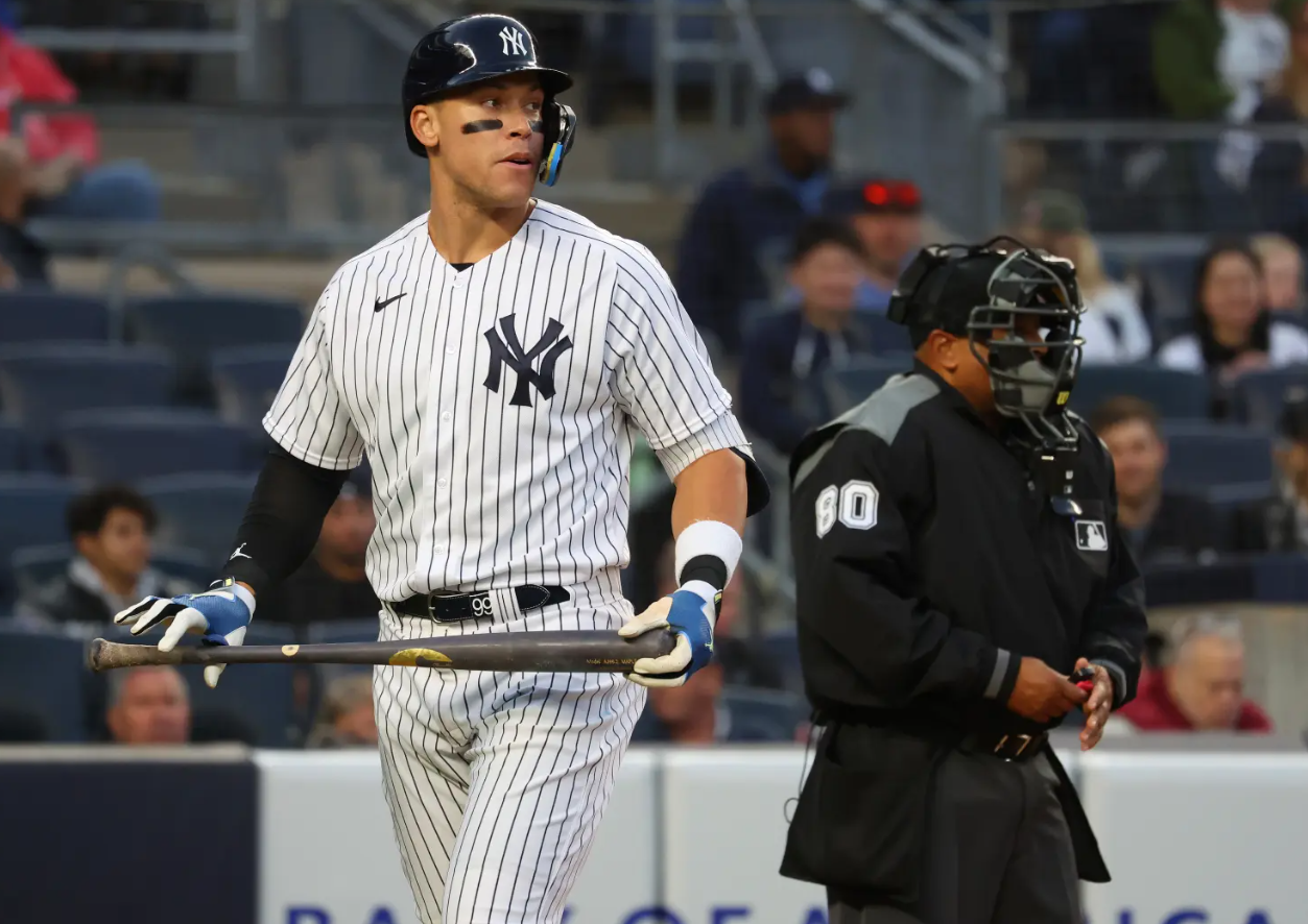 The Greedy Pinstripes: Reminder: Please Bring Your Bats