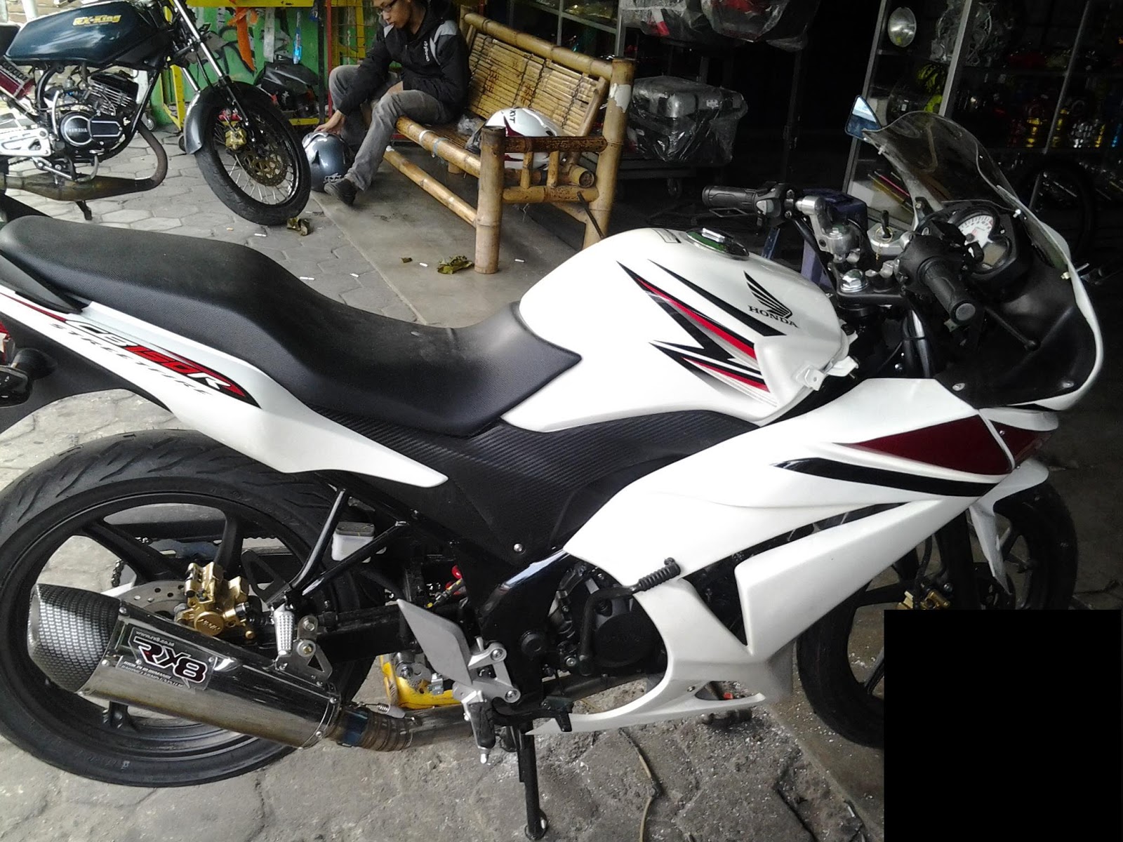 Koleksi Ide 67 Harga Modifikasi Motor Cb150r Street Fire