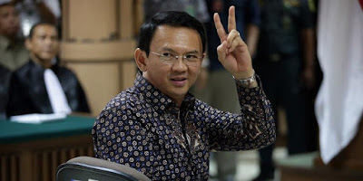 AGEN POKER - Ahok Tanggapin Santai,Soal Novel Melaporkan Dirinya Ke Polisi Terkait 'Fitsa Hats'