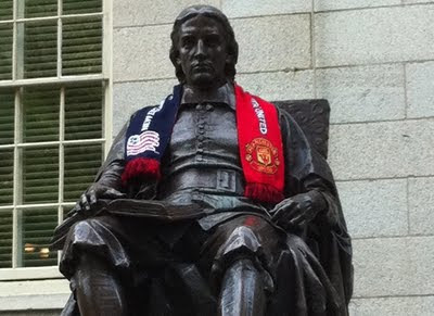 Manchester United and John Harvard statue