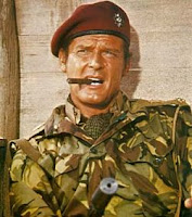 Roger Moore in army uniform in The Wild Geese