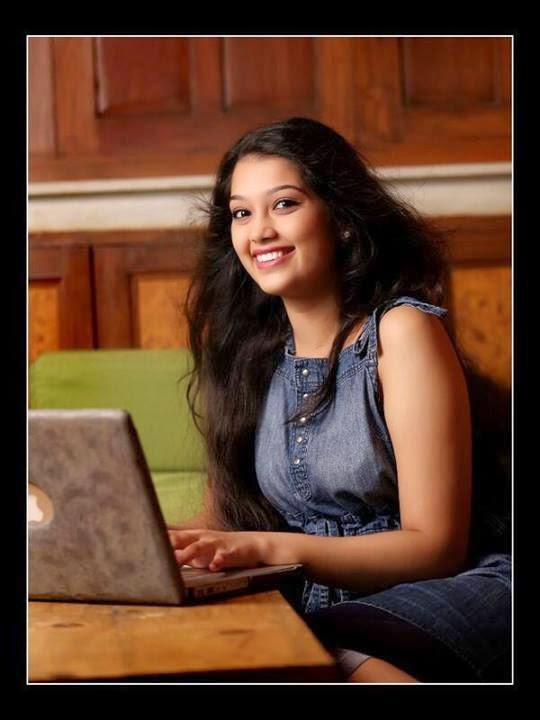 Digangana Suryavanshi HD wallpapers Free Download