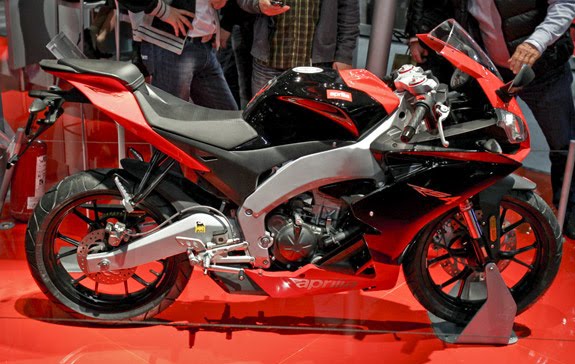 NEW MOTORCYCLE 2012 : Aprilia RS4 125 Details At USA