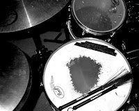 Worn snare drum image
