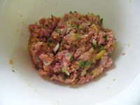 combine sweet chilli turkey burger ingredients