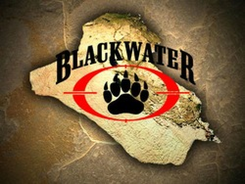«Η φύλαξη της Βουλής δόθηκε στην Blackwater», λέει Έλληνας πρέσβης. (Το πρωϊ αυτοί που συνόδευαν τους ΧΑγίτες μιλούσαν αγγλικά.)