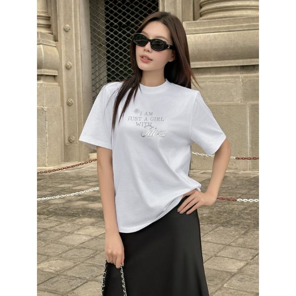 Áo Thun Nữ Đơn Giản