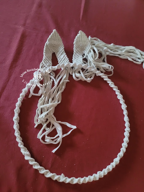 Coroa Coelhinho de Páscoa em Macramé