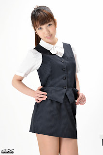 Mizuho Shiraishi Japanese Sexy Model Sexy Office Uniform Photo 1