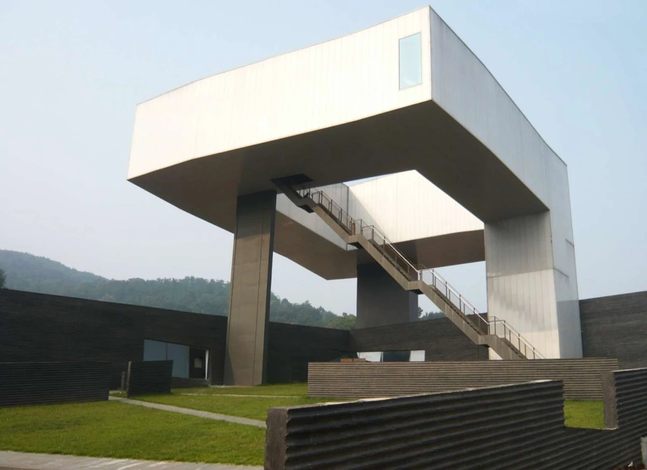 Sifang Art Museum by Steven Holl