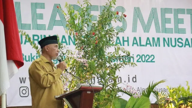 Gubernur Mahyeldi Apresiasi Leaders Meeting Jaringan Sekolah Alam Nusantara