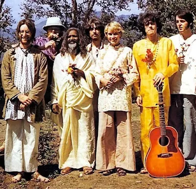 donovan-beatles-india