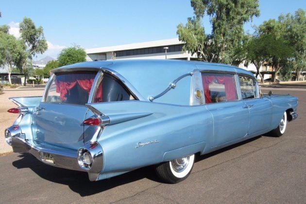 Coche Fúnebre Cadillac Series 75 Landaulet de 1959. https://hearseforsale.org/cadillac/1959-cadillac-series-75-superior-landaulet-3-way-hearse/#google_vignette