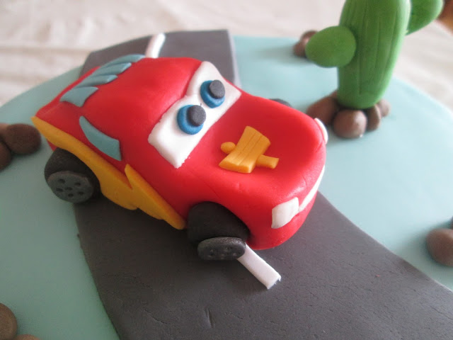 Tarta Rayo Macqueen