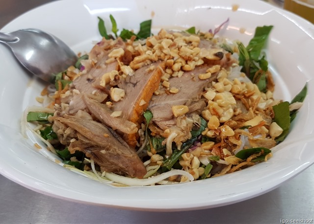 Fresh salad with round rice noodles (called bun), slices of roast duck, crushed peanuts and sweet tangy sauce. Vit 29, located at 29 Nguyen Thuong Hien Street.