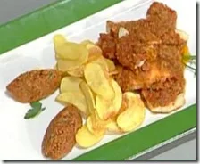 Orata in crosta di pomodori secchi con chip di patate