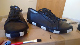 ideas kawaii, donuth, channel, zapatos, shoes, stripes, rayas, black&white, 