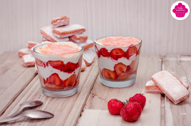 Tiramisu aux fraises et biscuits Rose de Reims - version dans les verres