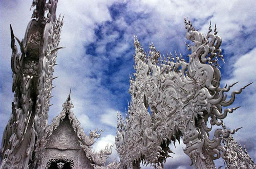 Amazing White Tample, Wat Rong Khun at Chiang Rai, Thailand