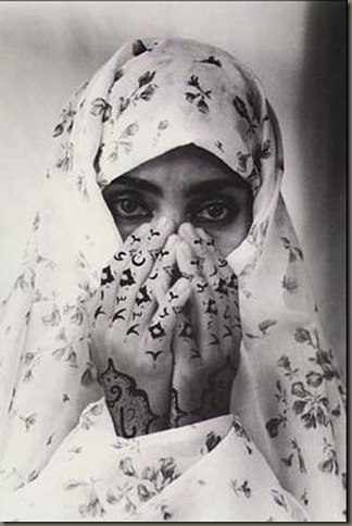 Shirin Neshat (2)