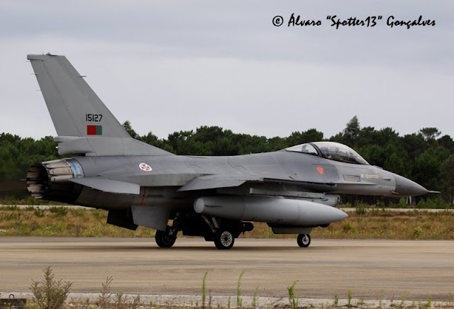 Romênia de olho nos F-16 da Holanda ou de Portugal