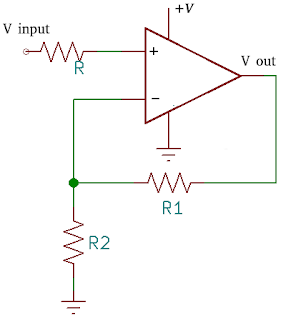 Non-inverting single power supply amplifier