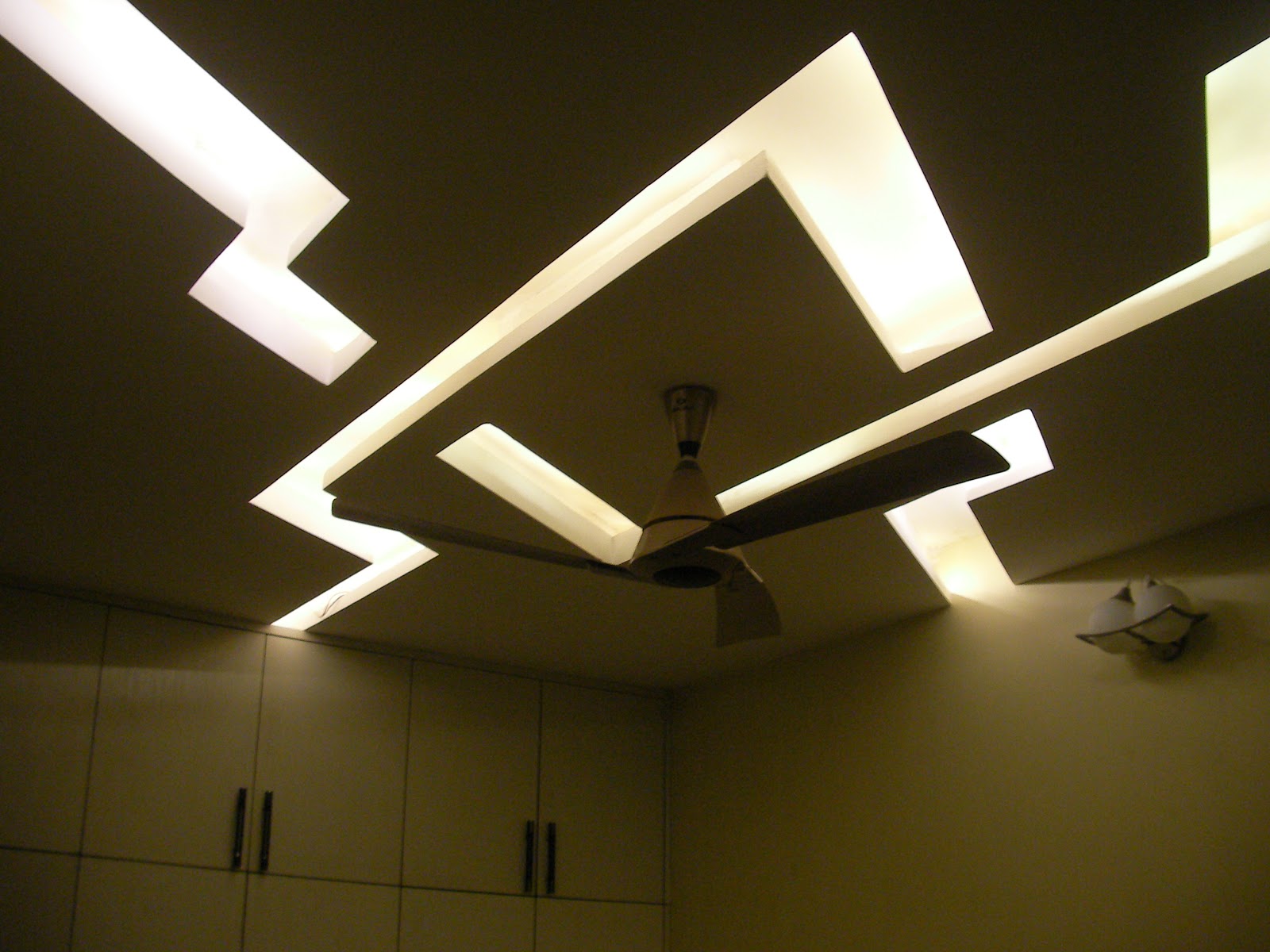 Living Room False Ceiling Designs 2014