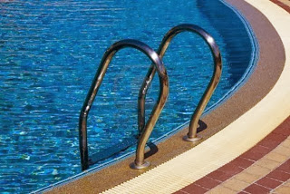 Pool ladders: Arrival and Departure of the Pools