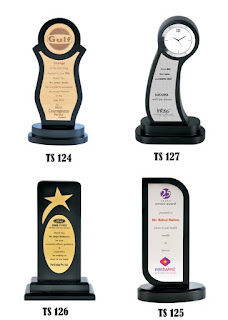 manufacturers and supplier of promotional wooden trophy, corporate trophy with logo printing. in india. 