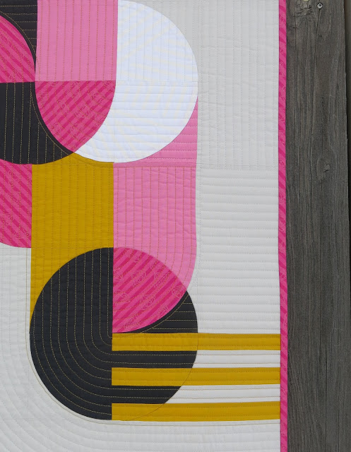 Luna Lovequilts - Bubble Gum - Detail