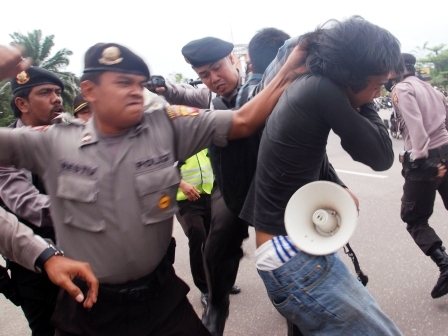 Makalah Sejarah Perjuangan Kemerdekaan Indonesia 